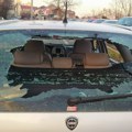 Surova osveta komšija: Beograđanka se parkirala na trotoar, kada je ujutru videla auto, zanemela je od šoka (foto)