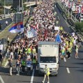 Počeo studentski protest u Beogradu: Blokirana raskrsnica kod Vlade Srbije