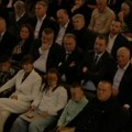 Halidova žena zbog bolesti nije došla na komemoraciju: Najtužnija slika, prazno mesto za nju, na njemu piše...
