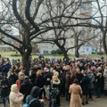 Protest advokata u Novom Sadu zbog „Mrdićevih zakona“ (VIDEO)