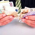 Da li će dolar doživeti krah? Stručnjaci za Kurir analizirali dramatičnu najavu "Politika": To je samo procena da će američka…