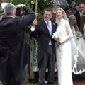 Britanska kraljevska porodica proslavile venčanje sina princeze Ane