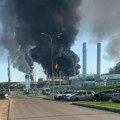 (Video) Totalni kolaps ruskih giganata?! Putinove "zveri" na meti žestokog napada: Armada dronova sravnila ruska postrojenja…