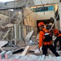 Snažan zemljotres pogodio Indoneziju – najmanje 20 poginulih, šest osoba povređeno