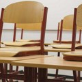 SRCE: Gradska vlast odbila predlog da se đacima obezbedi flašica vode dnevno