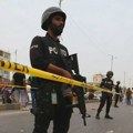Tragedija u Pakistanu: Srušio se krov škole, najmanje desetoro dece poginulo, mnogi zarobljeni pod ruševinama