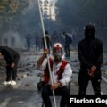 Od studenata do penzionera, šta ujedinjuje demonstrante u Tirani?