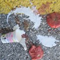 Milanovčani gađali aktiviste jogurtom i paradaizom. U Čačku ugašeni protesti