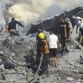 VIDEO: Bombardovane bolnica i škola u Gazi, stotine mrtvih, Abas proglasio trodnevnu žalost