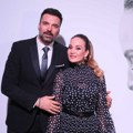 (Foto) "Hvala ti sunce moje": Jelena Tomašević proslavlja rođendan: Evo koliko godina puni i kako je Ivan iznenadio