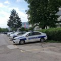 Uhapšen 80-godišnjak zbog pretnji i pucanja u Novom Pazaru, policija mu u stanu pronašla pištolj, pušku i 50 metaka