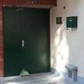 "Neprihvatljiv čin mržnje, skandalozne provokacije": Svinjske glave postavljene ispred džamija (Foto)