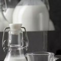 (Foto, video) Gumeno mleko iz tetrapaka izazvalo paniku među potrošačima Jezivi snimci i svedočenja preplavili mreže