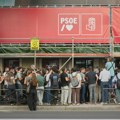 Racija policije Španije, upala u prostorije Sančezove stranke (FOTO)