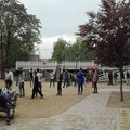 U Srbiji radi 100.000 stranaca, u prihvatnim centrima 160 izbeglica