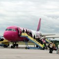 Zaposleni u Viz eru u Beogradu pitaju ministarku Sofronijević da li to njih vlast tera iz Srbije