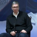 Vučić podnio ostavku