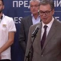 Vučić ugostio basketaše: Za zlato na OI po 200.000 evra