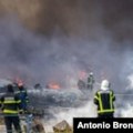 Požar u Osijeku pod kontrolom, moguće proglašenje eko katastrofe