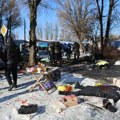 Novi bilans: Najmanje 25 osoba poginulo u ukrajinskom granatiranju pijace u Donjecku