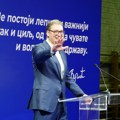 Vučić pozvao da što pre krenu razgovori sa profesorima i predstavnicima univerziteta