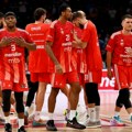 Prvi odlazak sa malog kalemegdana! Košarkaš Crvene zvezde se oprostio od saigrača i navijača (foto)