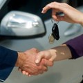 Kako da na najjednostavniji način iznajmite auto na moru - Saveti zlata vredni