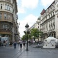 Uklonjena plafonska obloga u Knez Mihailovoj, zatvoren prolaz ispod objekta