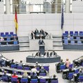 Volf: Kvalifikacija zločina kao genocida je politička