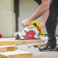 Industrija rezanja i obrade drveta prošle godine zaradila 1,3 milijardu dinara