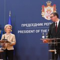 Crveni tepih, himne i svečana garda ispred Palate "Srbija": Vučić dočekao Ursulu fon der Lajen, počeo tet-a-tet sastanak…