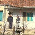Obijene kuće Srba u Ugljaru na Kosovu i Metohiji: Policija izvršila uviđaj