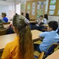 Bebe i prvake ne može da čuva AI: Učitelj postao poželjnija profesija od nastavnika u Srbiji