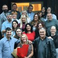 Pola veka uz školsko zvono u Jablanici: Omiljena kuvarica Rada ispraćena u zasluženu penziju (foto)