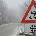 Kad će proleće: Sneg počeo da pada u Moravičkom i Zlatiborskom okrugu