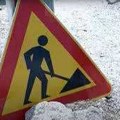 Oprez preko Rudnika, radovi i klizav kolovoz usporavaju saobraćaj