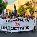 Okupljanje studenata u blokadi ispred tri fakulteta u Nišu, protest ispred PIO fonda u Novom Sadu