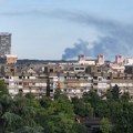 Požar u Batajnici: Vatrogasci lokalizovali vatru, evakuisan vrtić