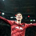 Mančester poslao novu ponudu za Šeška
