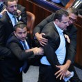 Drama tokom Trampovog govora: Nastao haos