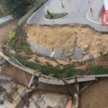 Obrušavaju se potporni zidovi i deo pristupne saobraćajnice kod Centra izvrsnosti (VIDEO)