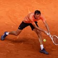Medvedev pobedio novu tenisku nadu za osminu finala Madrida