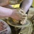 „Ruke koje stvaraju – Tradicija kao terapija“