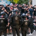 Letele flaše i stolice, sevale pesnice, nije se znalo ko koga udara! Opšti haos pred finale Lige konferencija: Ulice Lajpciga…