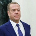 Medvedev razgovarao sa predsednikom Irana na sahrani Hamneija