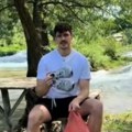 Donirao patike Crvenom krstu i stavio GPS u njih: Kad je video gde su završile, ostao je bez teksta