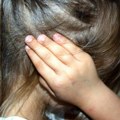 Užas u malom crniću devojčicu skinuli na fizičkom, pa je slikali: Trojica dečaka mesecima zlostavljala devojčicu (11)