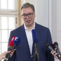 "Odigrali su Prljavu igru": Vučić o crnogorskim amandmanima na Rezoluciju o Srebrenici