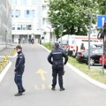 Užas u Beogradu: Policija traga za ženom (41), bivšeg partnera izbola kuhinjskim nožem