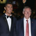 Ronaldo je plakao kao godina u svlačionici! Ferdinand otkrio kako je Aleks Ferguson ponizio Krijana kao niko: Šta misliš ti…